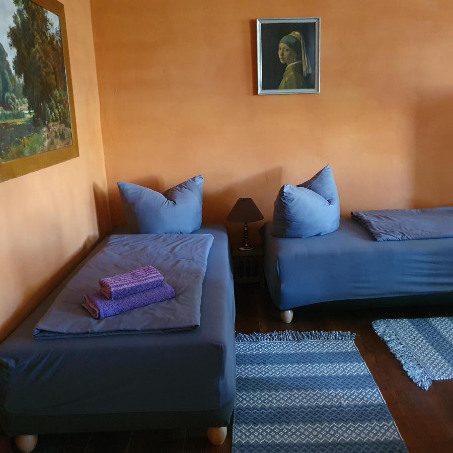 Kummerow  Gesindehaus Am Schloss Kummerower See מראה חיצוני תמונה
